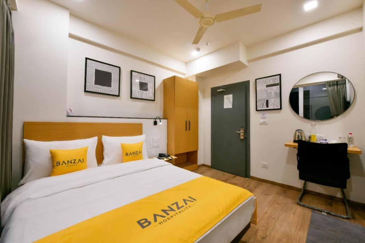 Banzai Rooms 纳西克 外观 照片
