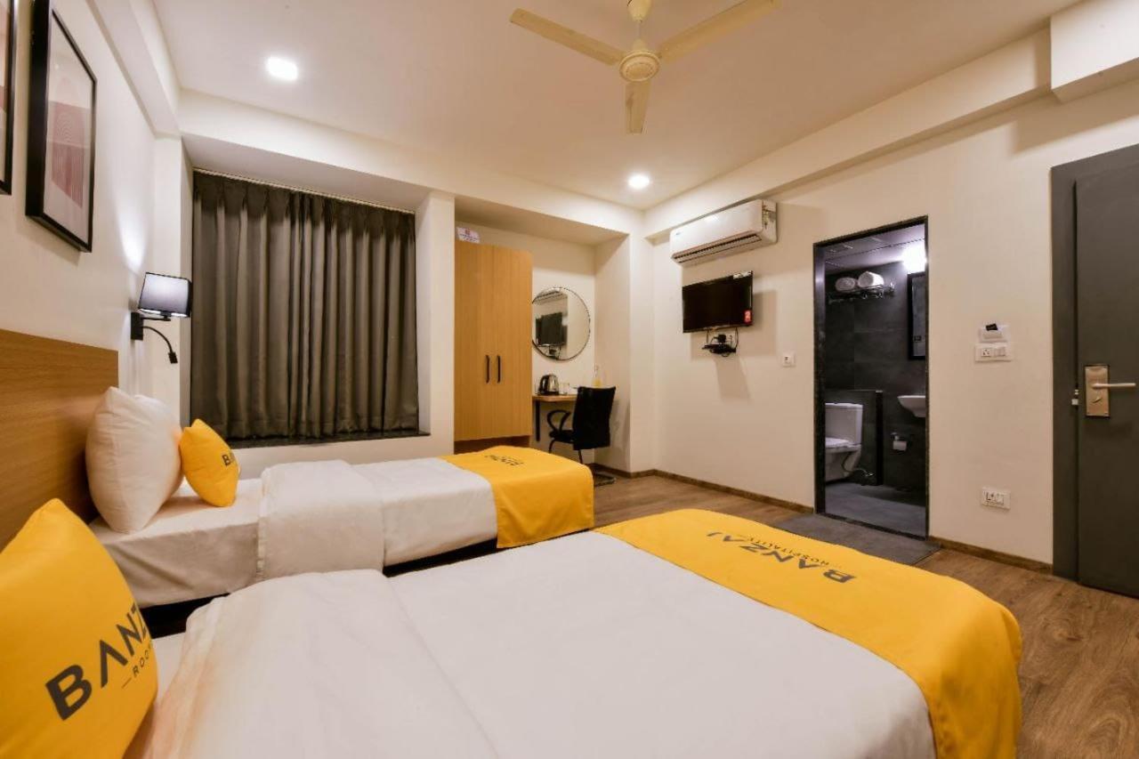 Banzai Rooms 纳西克 外观 照片