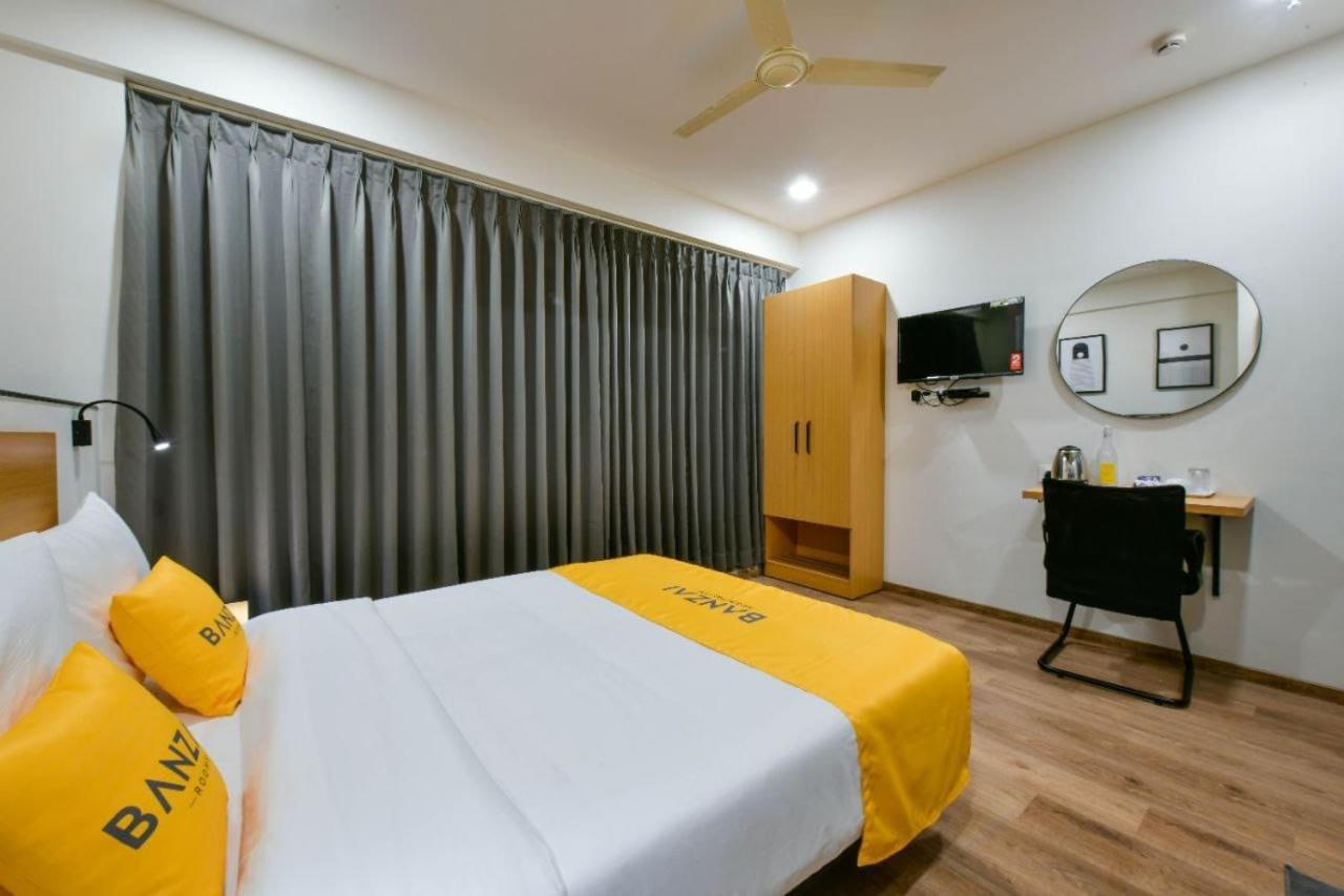 Banzai Rooms 纳西克 外观 照片