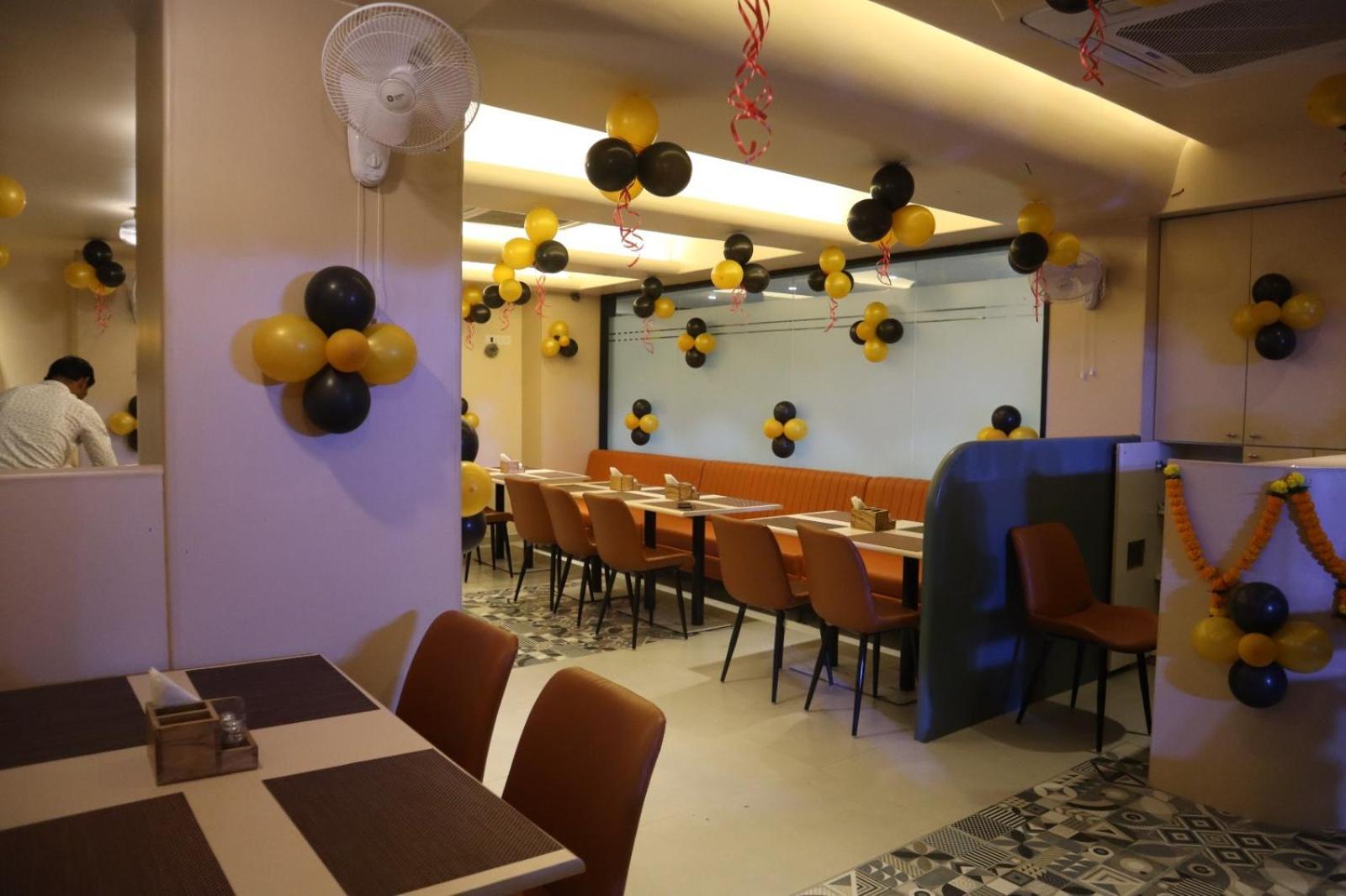 Banzai Rooms 纳西克 外观 照片